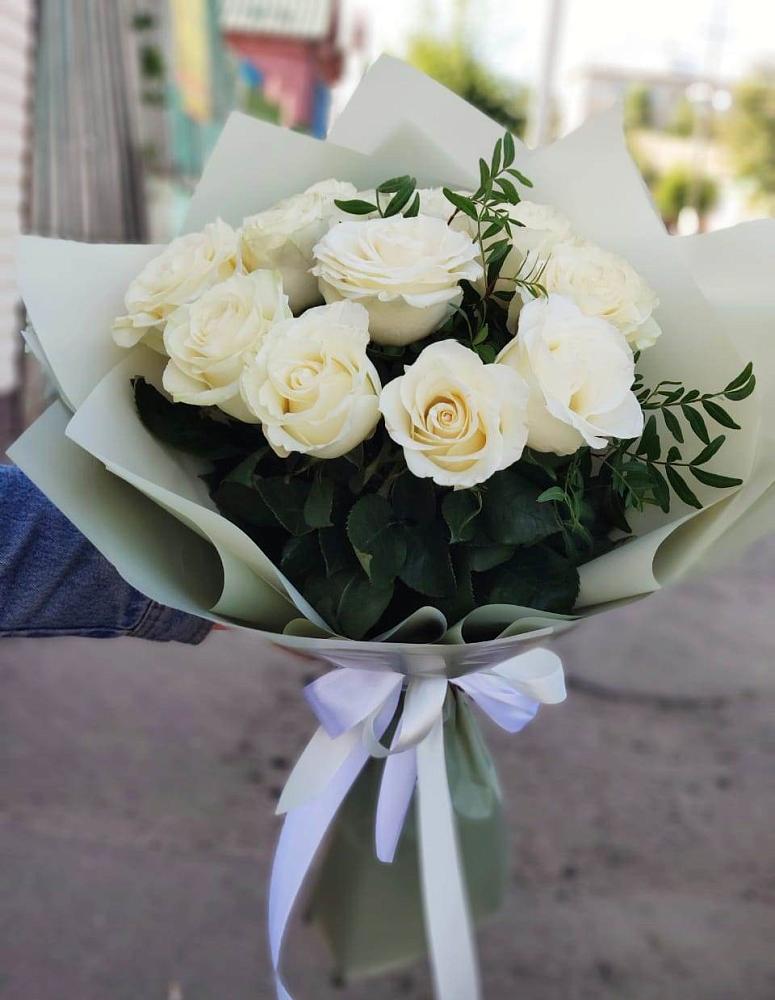 Букет Белые розы Проуд в Тимонино