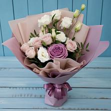 Букет цветов из:  Розы и Лизиантусы в Тимонино