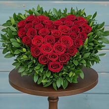 Цветочная композиция из Розы в виде сердца #REPLACE_PRED# Тимонино