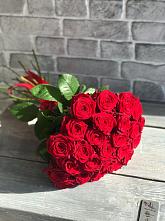 Букет Красные розы Фридом в Тимонино