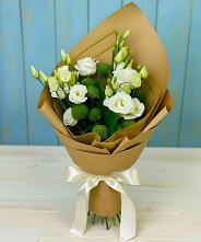 Букет цветов из:  Хризантемы и Лизиантусы в Тимонино