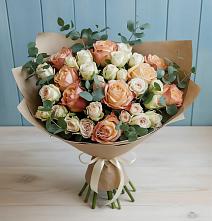 Букет цветов из:  Альстромерии и Розы в Тимонино