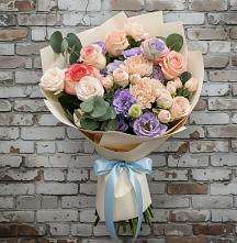 Букет цветов из:  Розы, Лизиантусы и Гвоздики в Тимонино