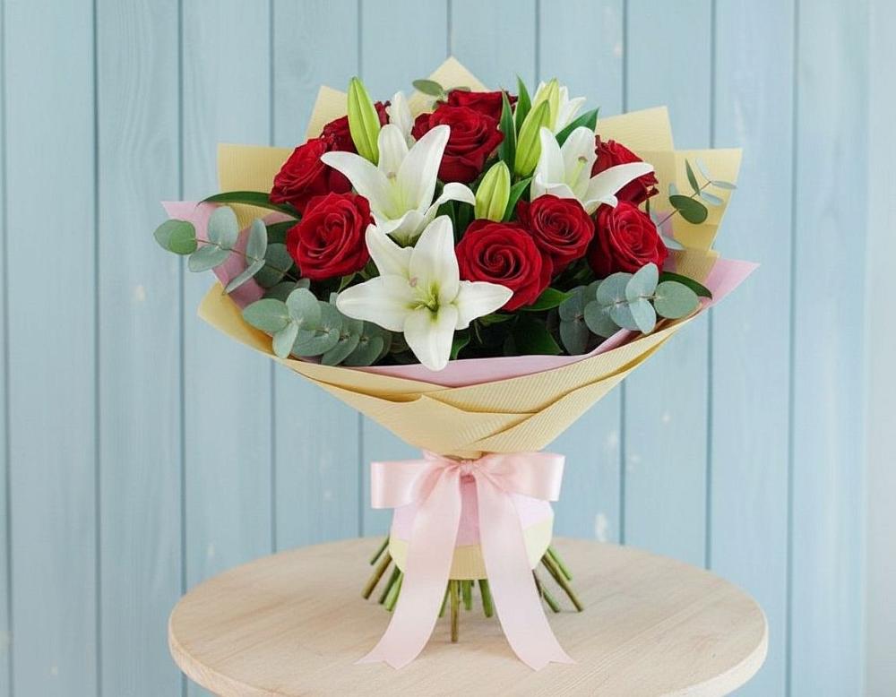 Букет цветов из: Лилии и Розы в Тимонино